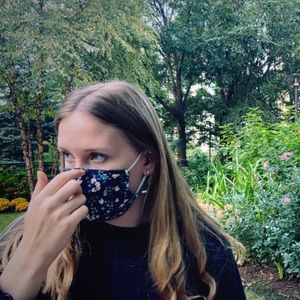 Meet your Posher, Olivia